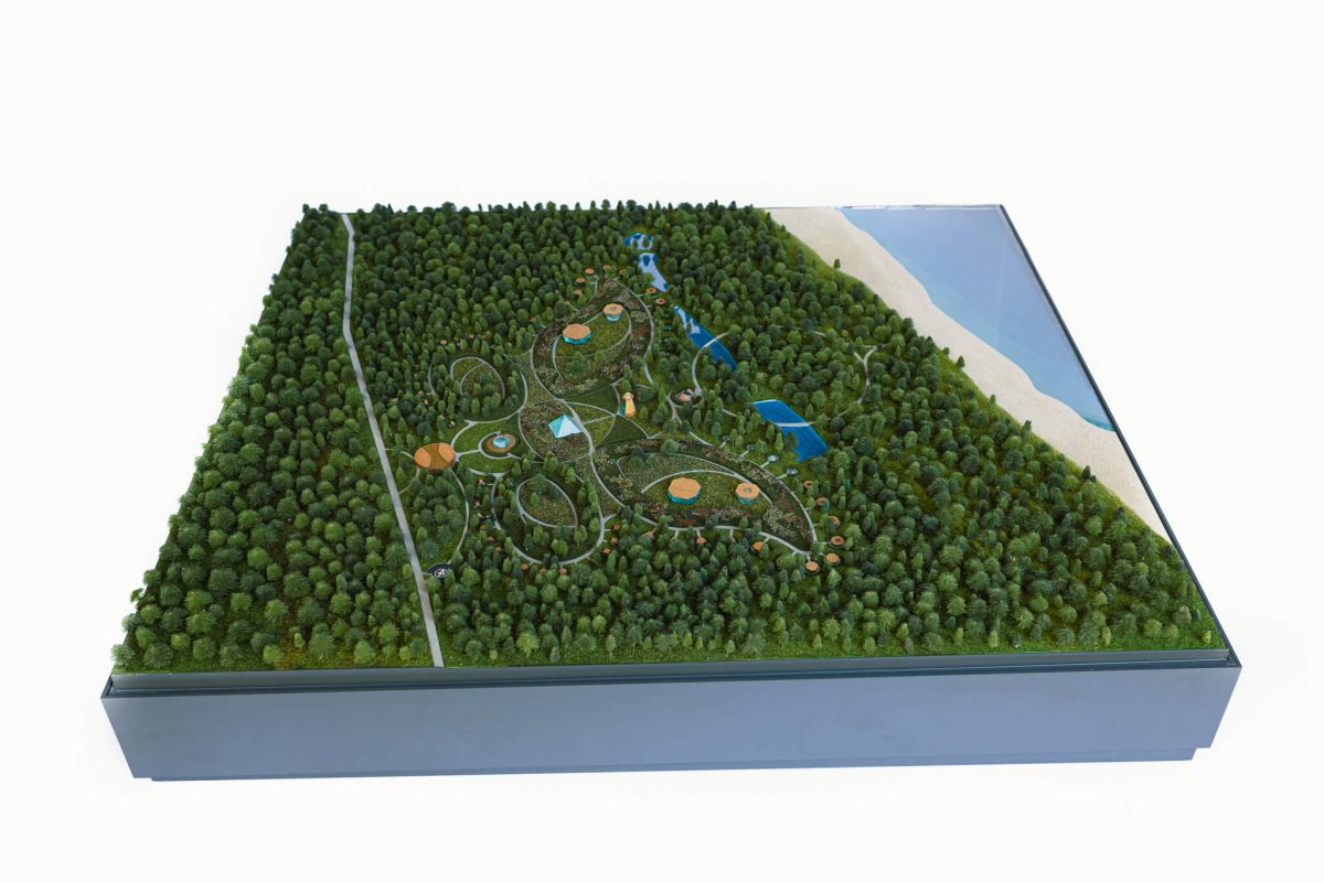 36 - Fotogrāfs Ainārs Mazjānis